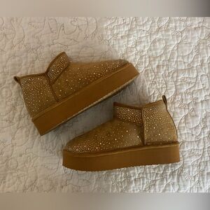 Madden Platform Boots Sparkly - Size 8